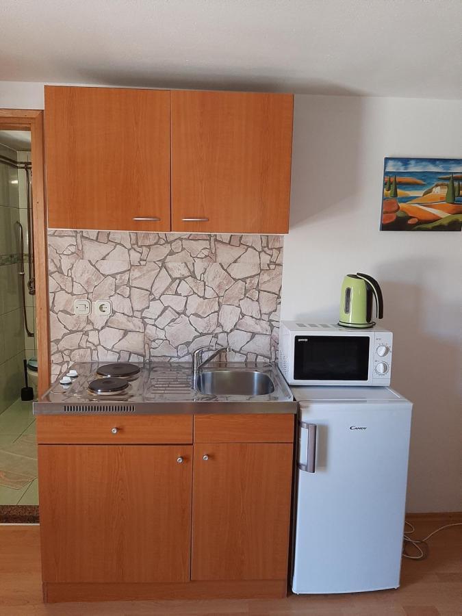 Apartments Maya Biograd Na Moru Exterior foto